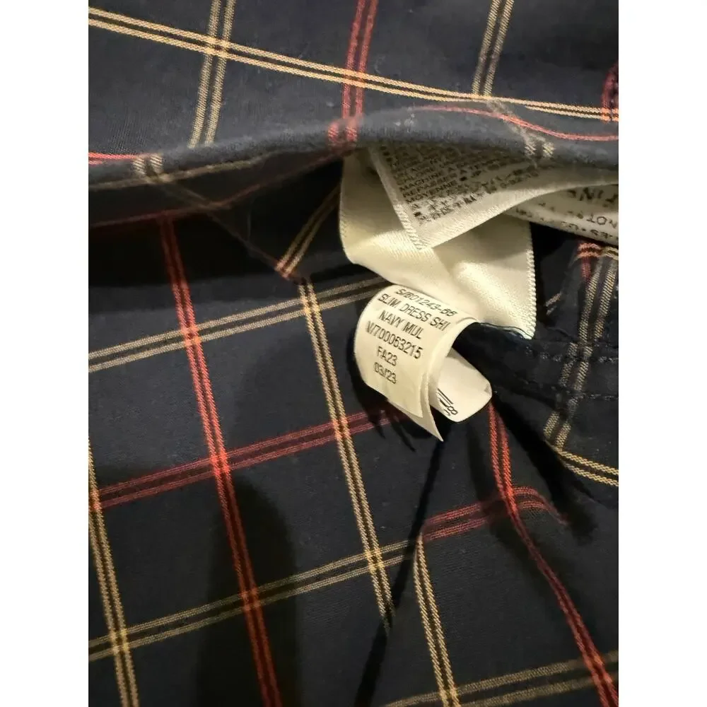 Banana Republic Slim Fit Wrinkle Resistant Plaid Button Up Shirt Men’s L Navy